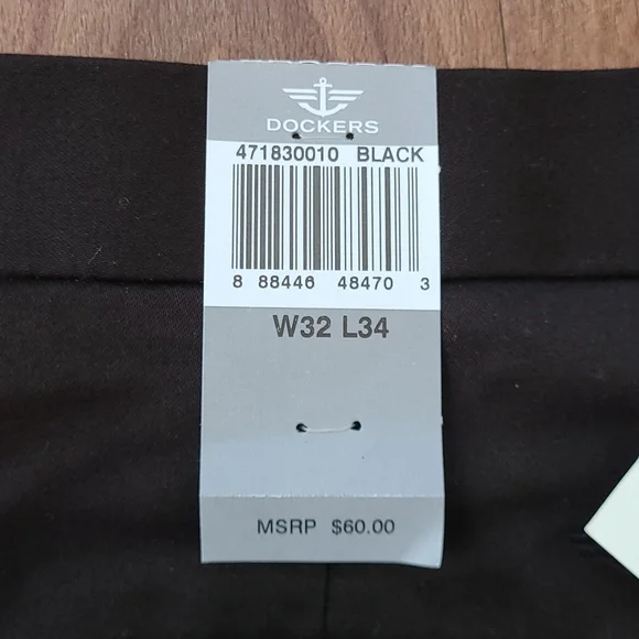 Dockers Insignia Straight khakis - Picture 4 of 6